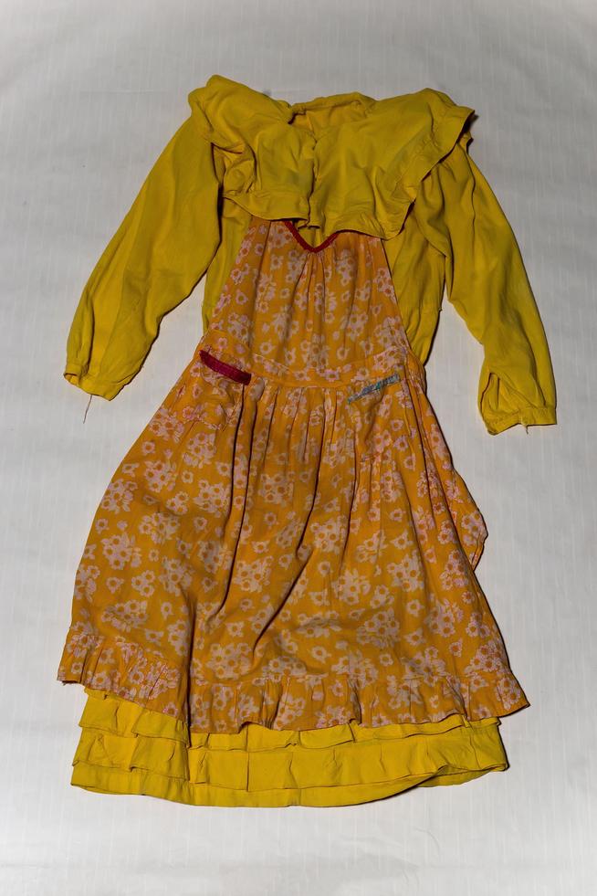 Фото №24626. Рубаха и фартук Сиразетдиновой Ф. – труженика тыла. СССР. Начало 1940-х. Ткань