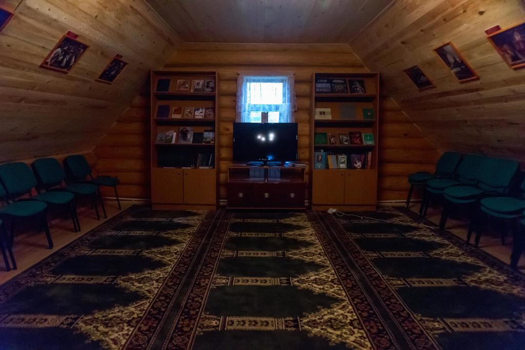 Фото №16142. Фрагмент экспозиции Музея Т. Миннуллина. 2014