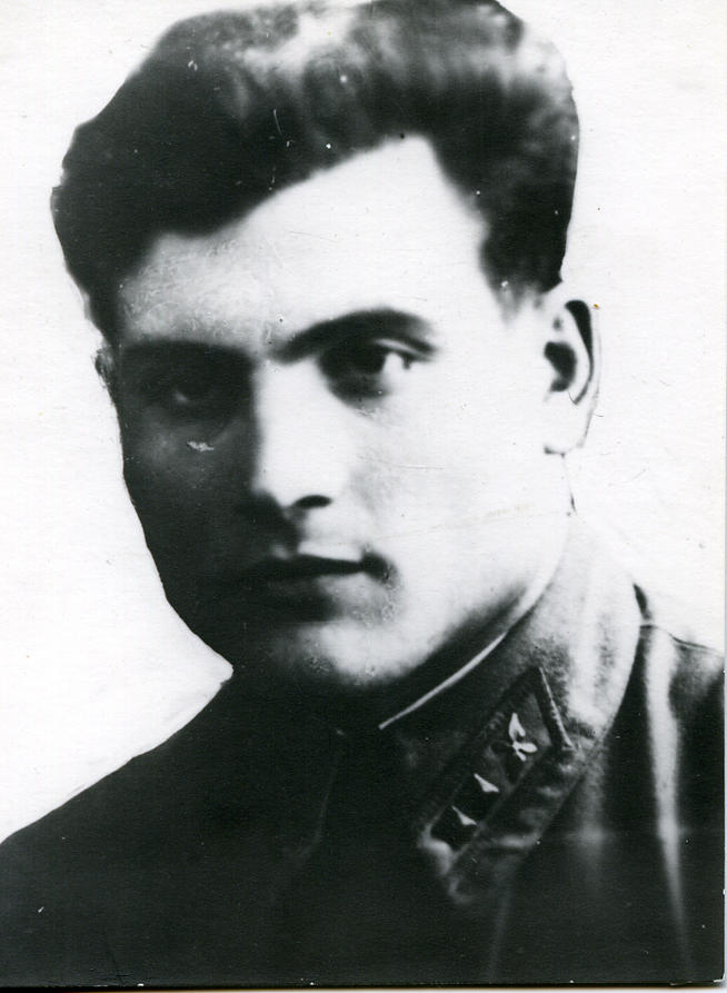 Фото №88889. Лейтенант М.П.Девятаев. 1942